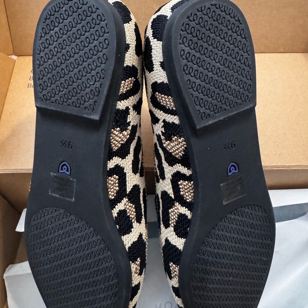 Leopard Print Women's Loafers - Picture 6 of 8